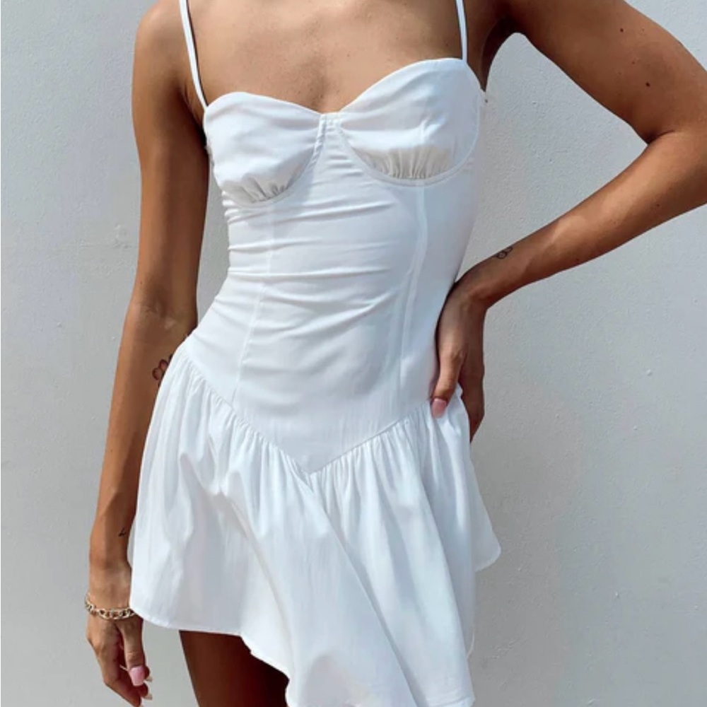 Princess Polly Romper NWT